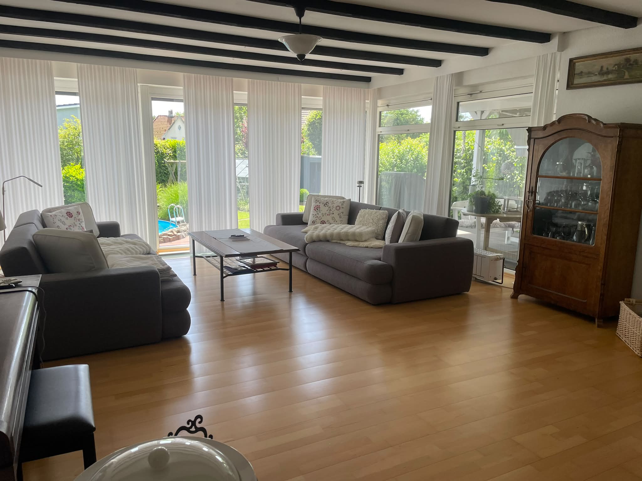 Großzügiges Wohnen und/oder Vermieten in strandnaher Lage