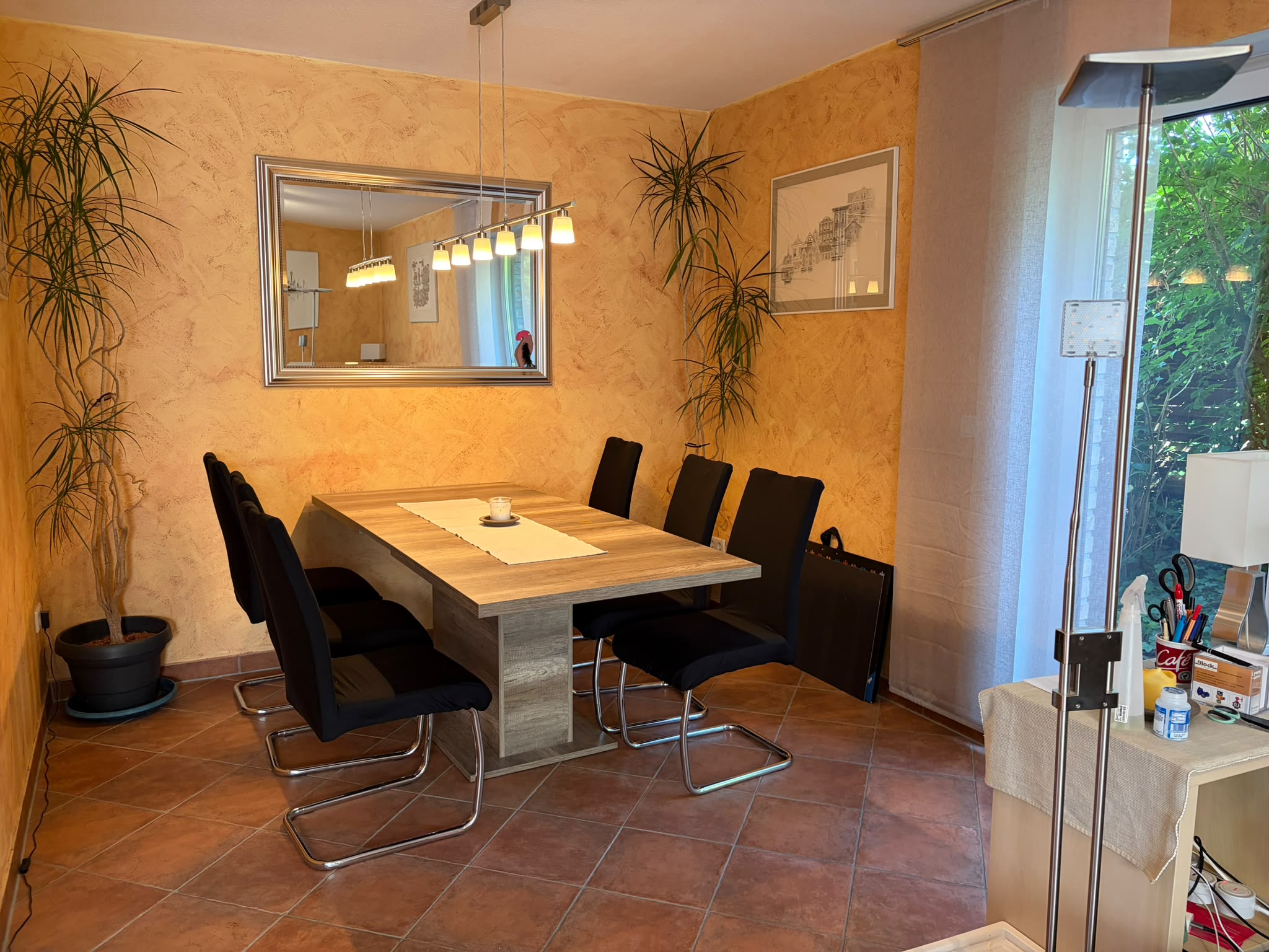 Repräsentative Stadtvilla in Klinkerbauweise – Ihr neues Zuhause in Strandnähe